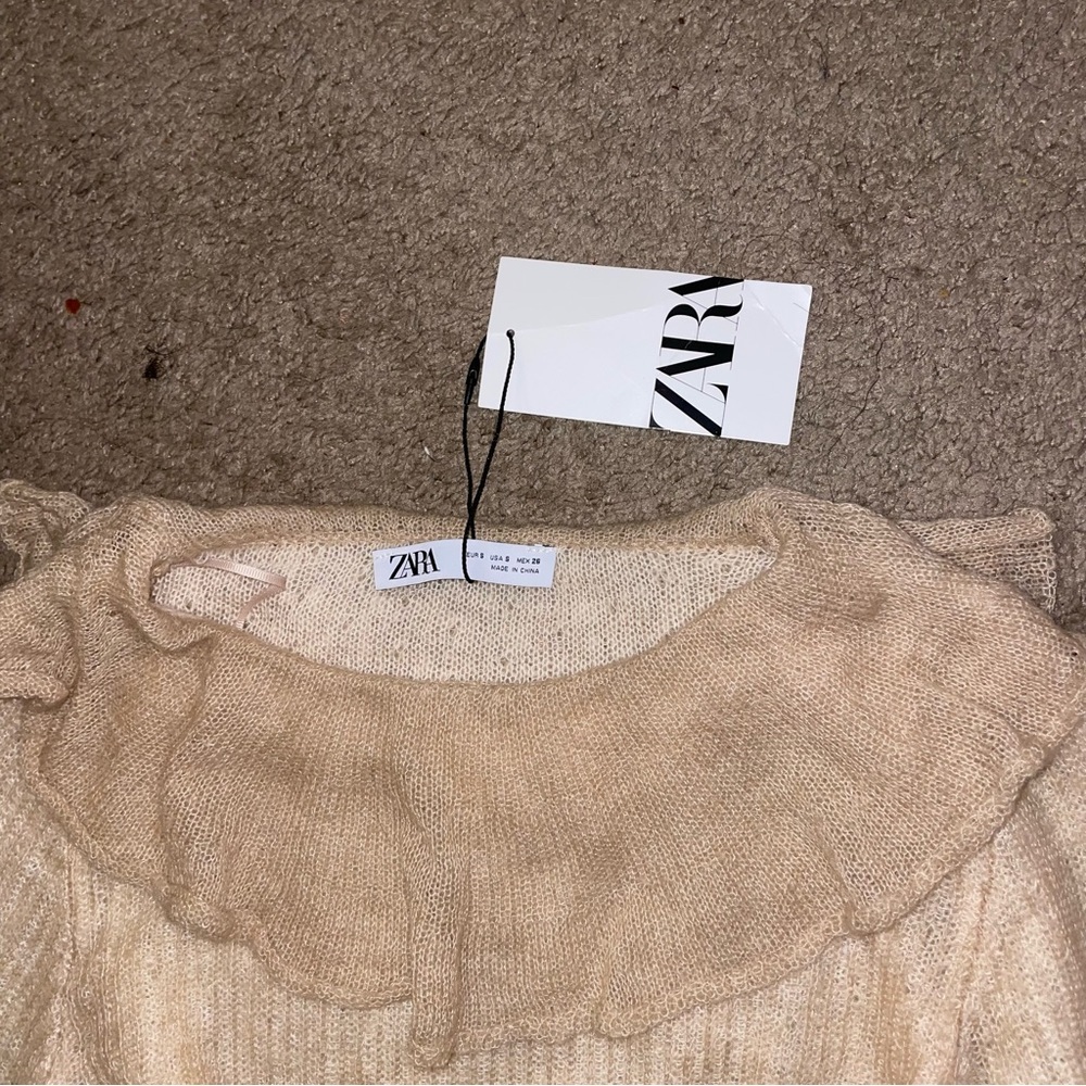 Zara Cream  wide Neck  Sweater with Ruffled Sleeves - Picture 3 of 3